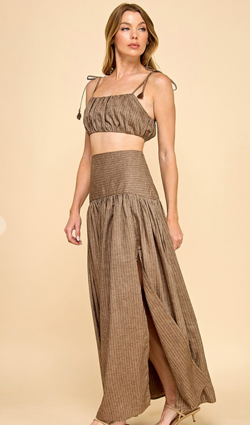 Cropped Tie Shoulder Top