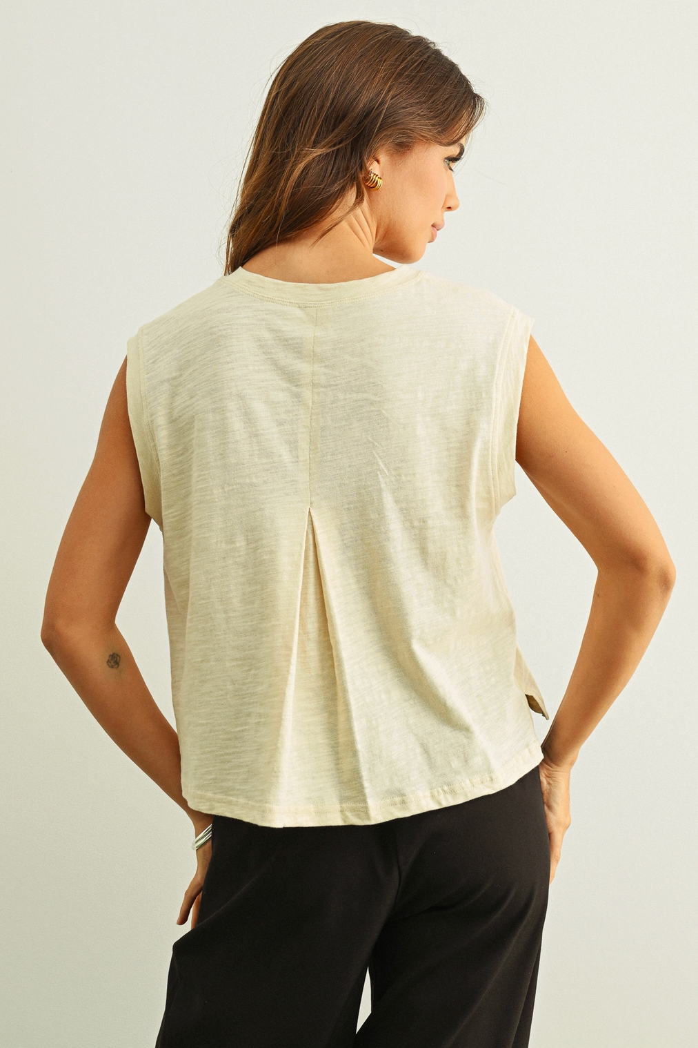 Round Neck Slub Top
