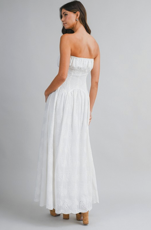 Eyelet Strapless Ruched Front Bow Tube Maxi Dress