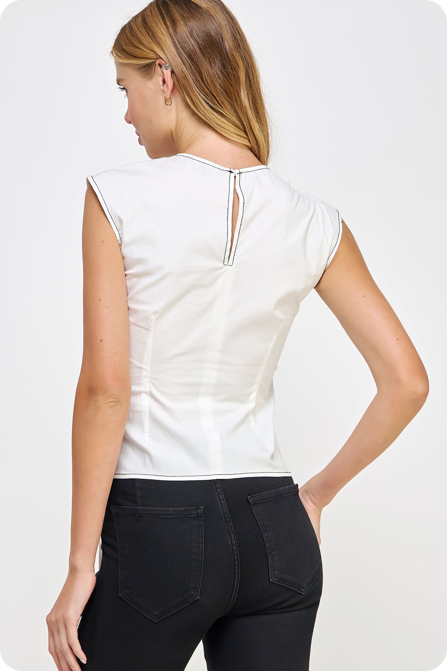 Ruching Detail Sleeveless Top