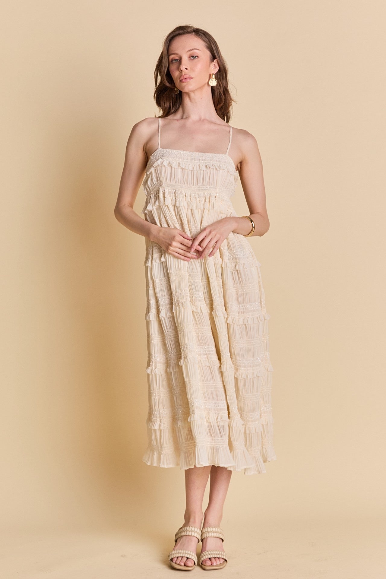 smocked midi dress Smocked Sleeveless Midi Dress – Charming Oaks