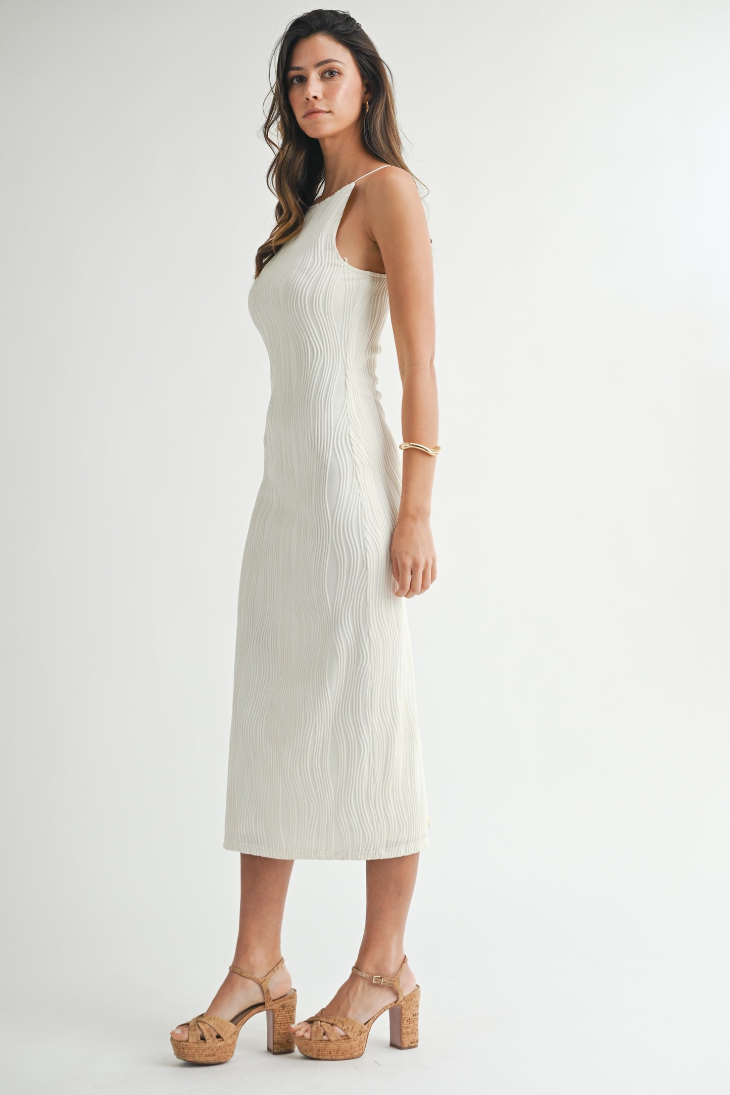 Textured Curvy Line Bodycon Midi Dress