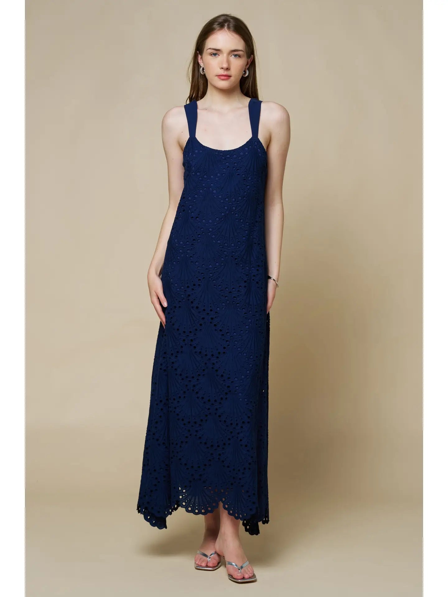 Sleeveless Floral Embroidery Maxi Dress