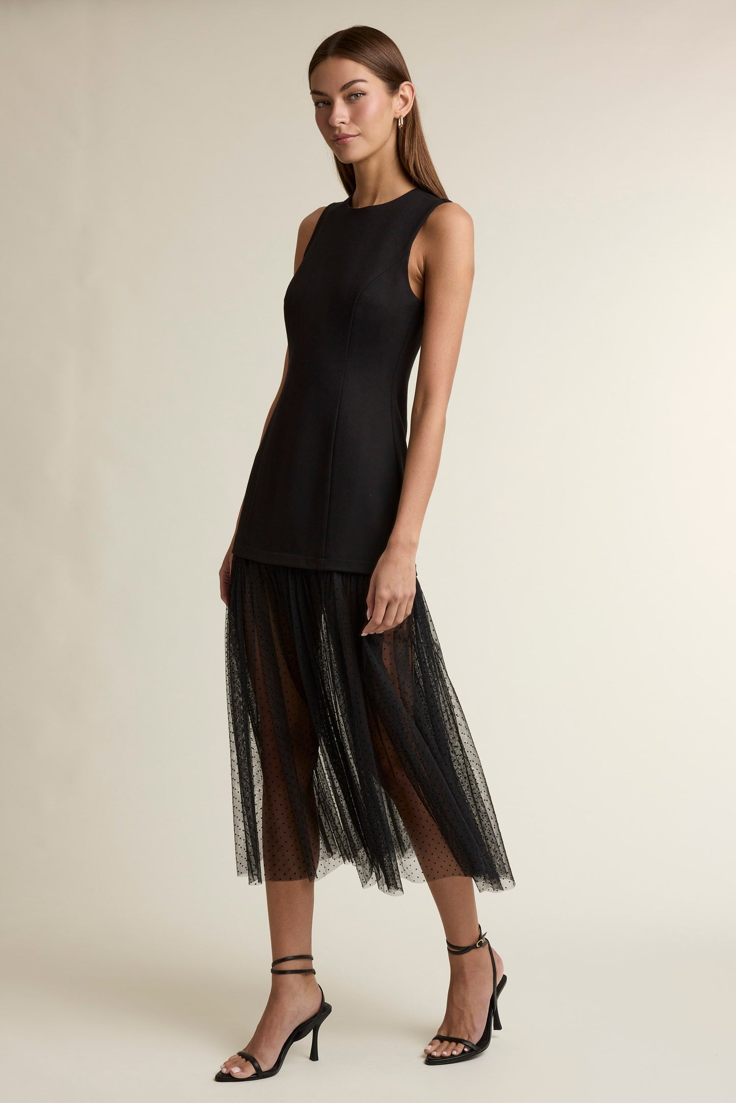 Sleeveless Round Neck Pleated Dotted Mesh Mix Midi Dress