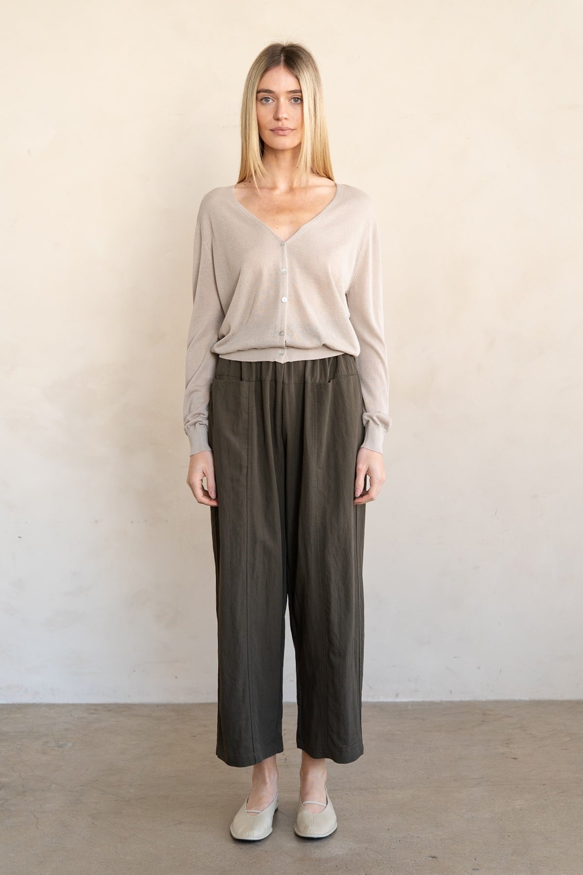 Front Seam Relaxed Pants
