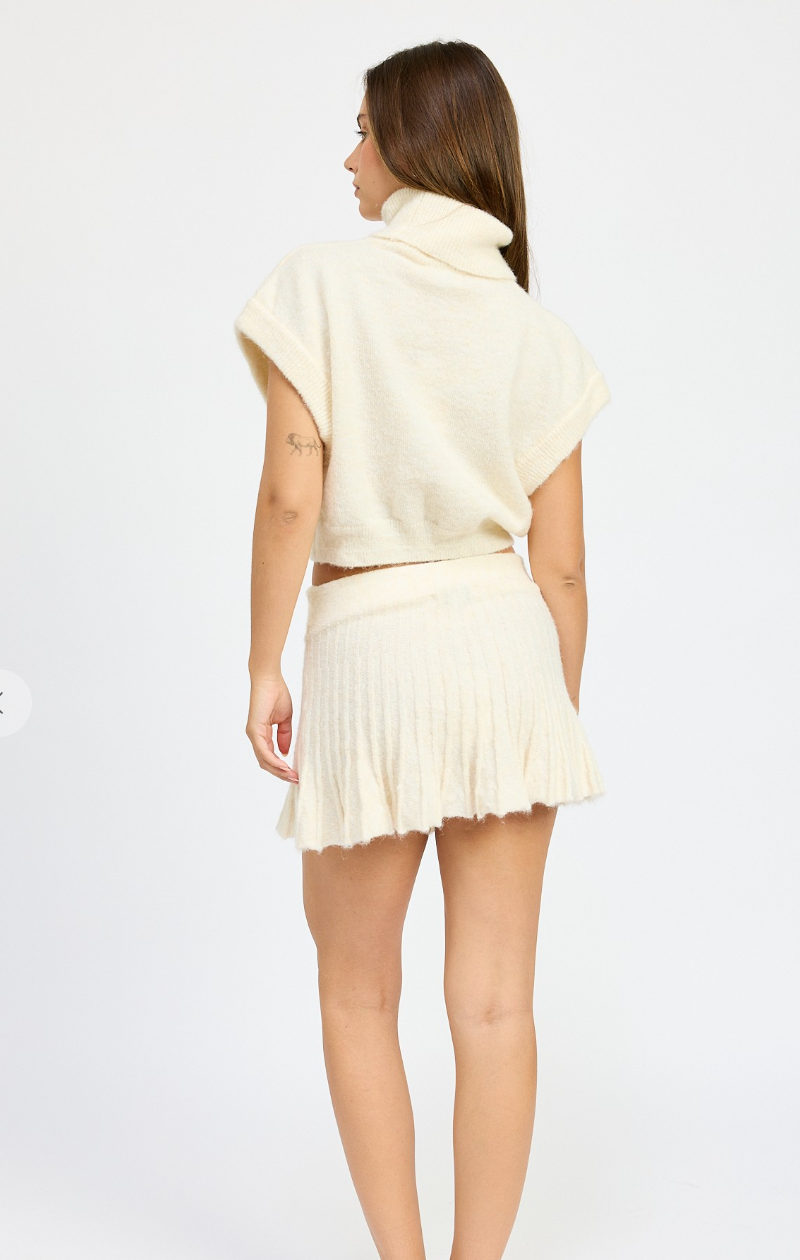 Pleated Knit Mini Skirt