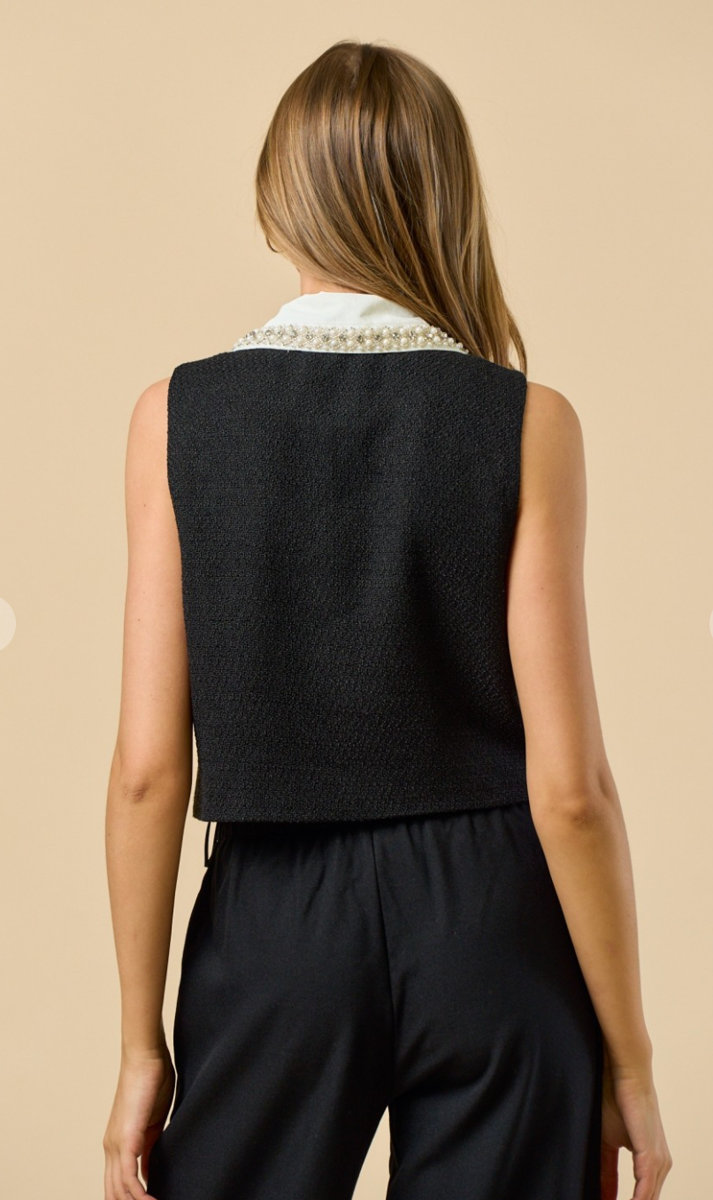Sleeveless Tweed Contrast Collar Top