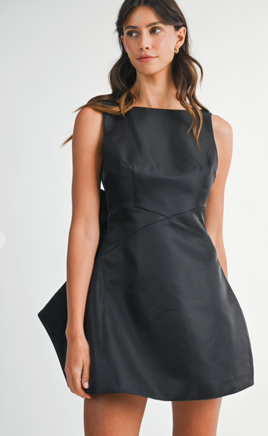 Oversized Bow Detail Mini Dress
