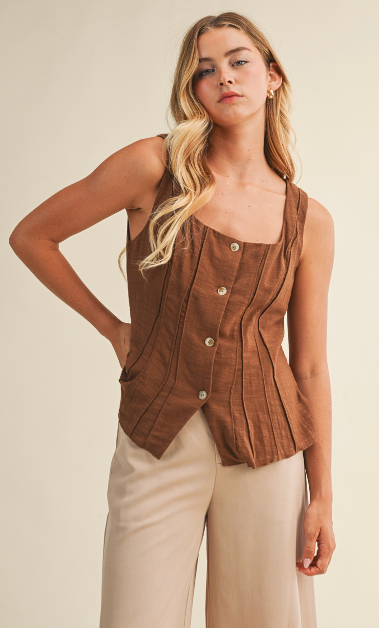 Seamed Pintuck Effect Vest