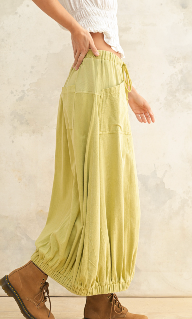 Elastic Band Bottom Midi Skirt