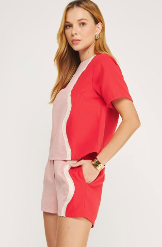 Wavy Contrast Color Block Shorts