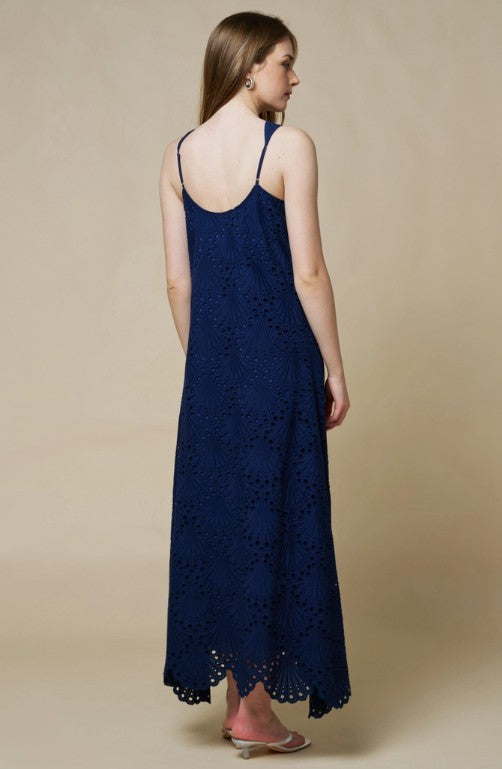 Sleeveless Floral Embroidery Maxi Dress