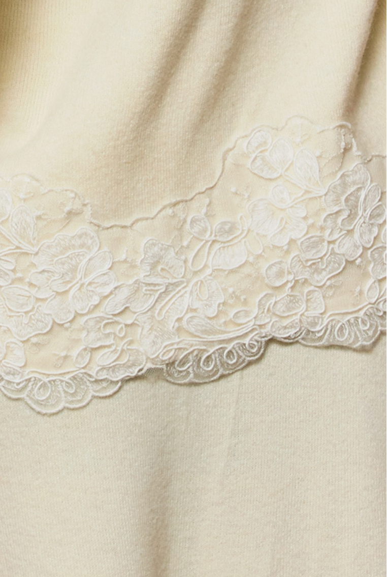 Lace-hemmed V-neck Sweater