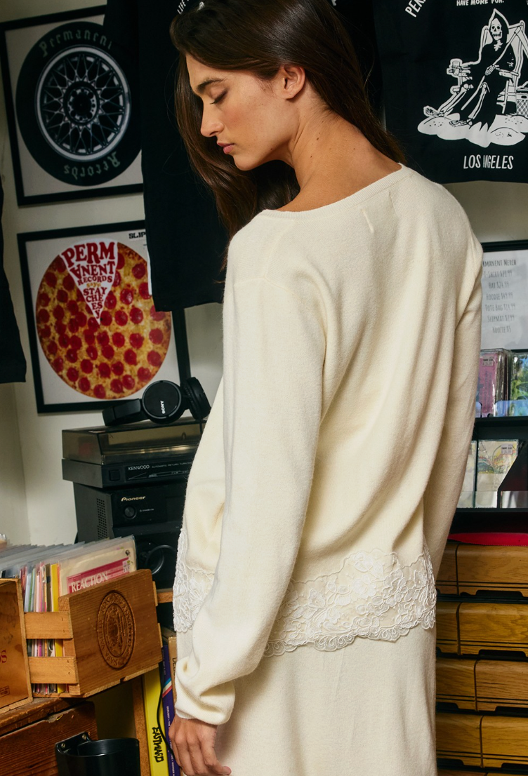 Lace-hemmed V-neck Sweater