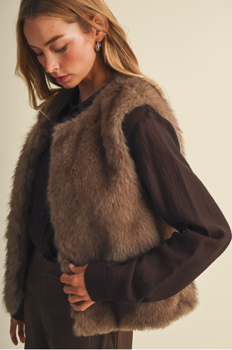 High-pile Faux Fur Layering Vest