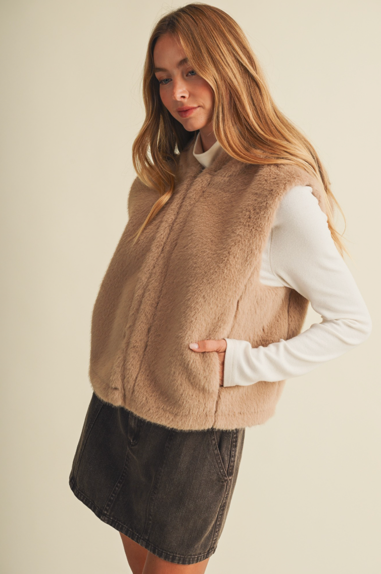 Integrated Hood Plush Faux Fur Vest