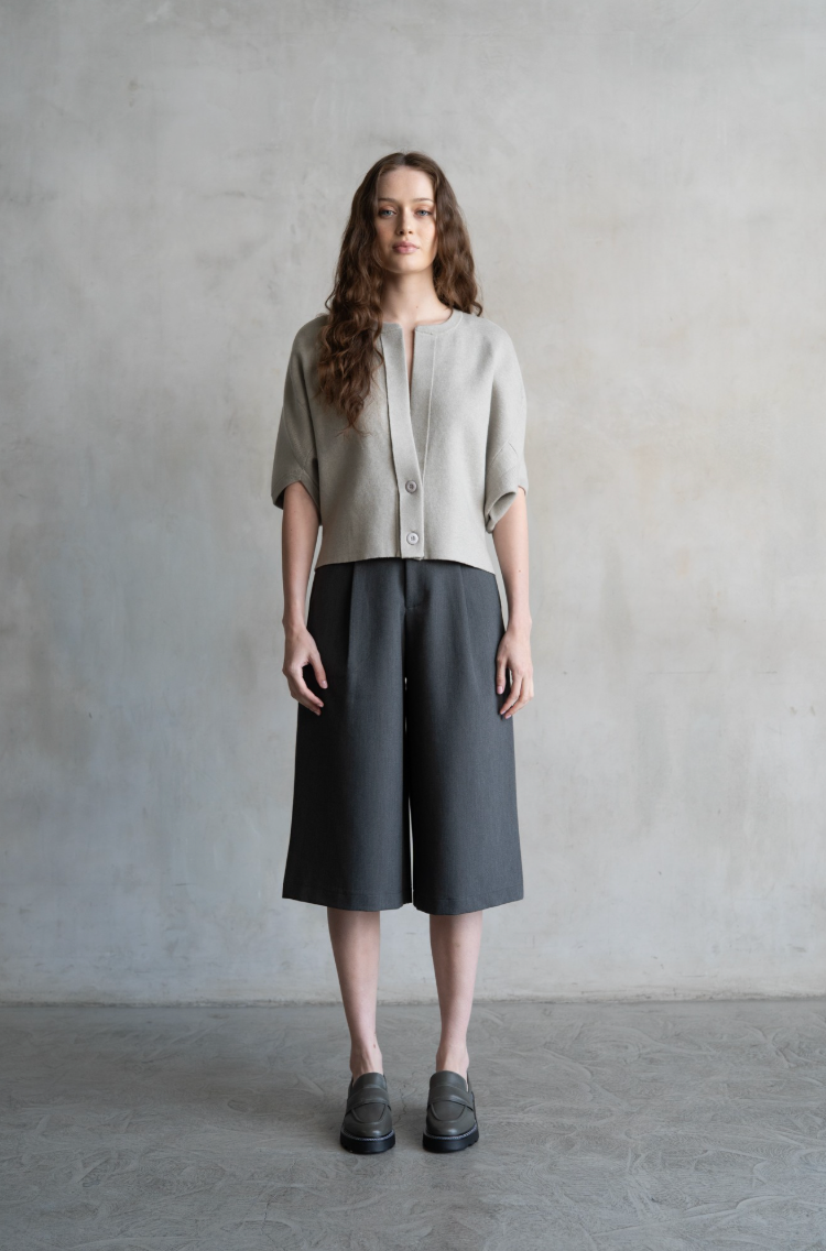 2 Button Short Sleeve Cardigan