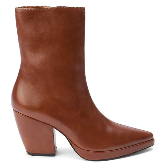 Hendrix Pointed Toe Boot