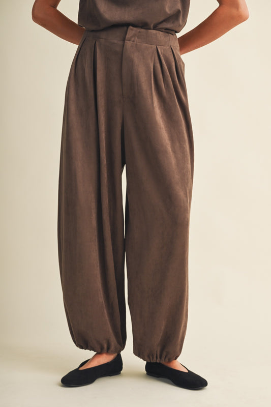 High-waist Pleated Brushed Knit Trousers